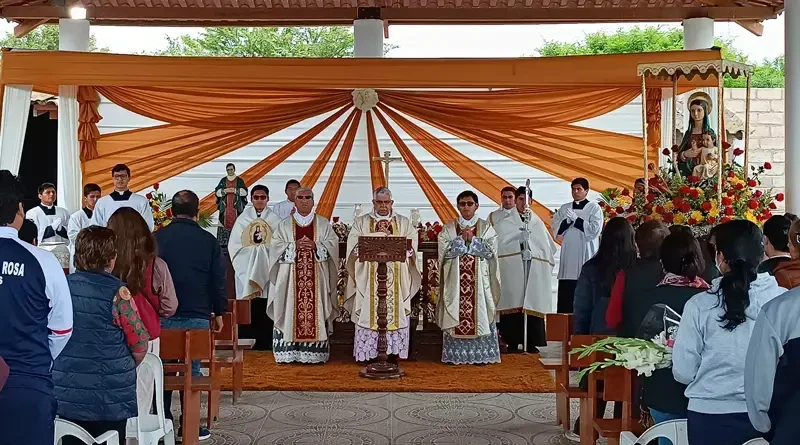 Vista histórica del Seminario mostrando su legado y tradición